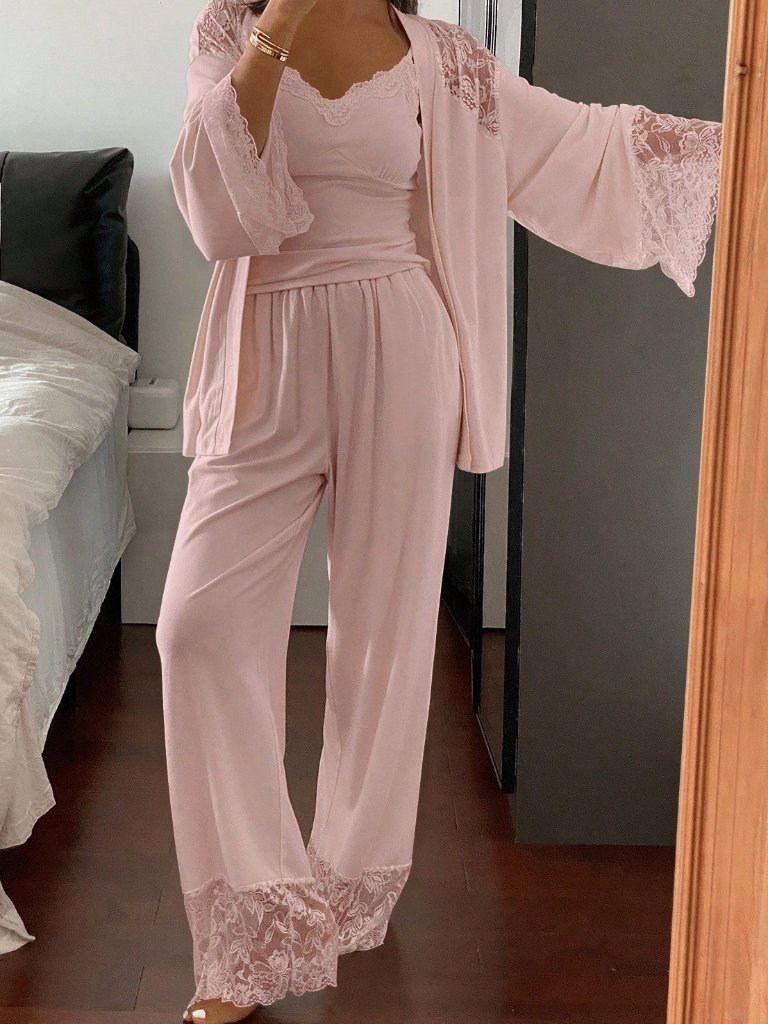 Pink Casual Women's Lace Patchwork Robe & Camisole Top Pajama Set